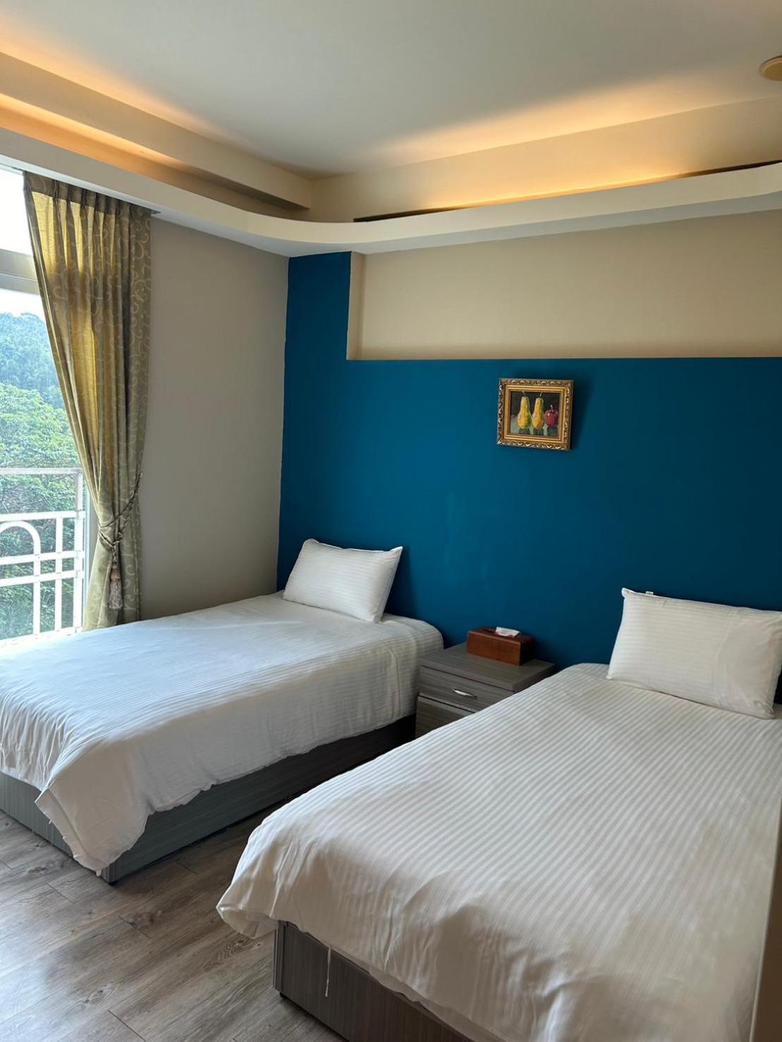 Empire Pacific Castle Hotel Yangmei Екстериор снимка