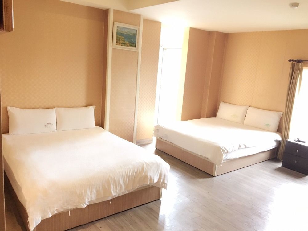 Empire Pacific Castle Hotel Yangmei Екстериор снимка